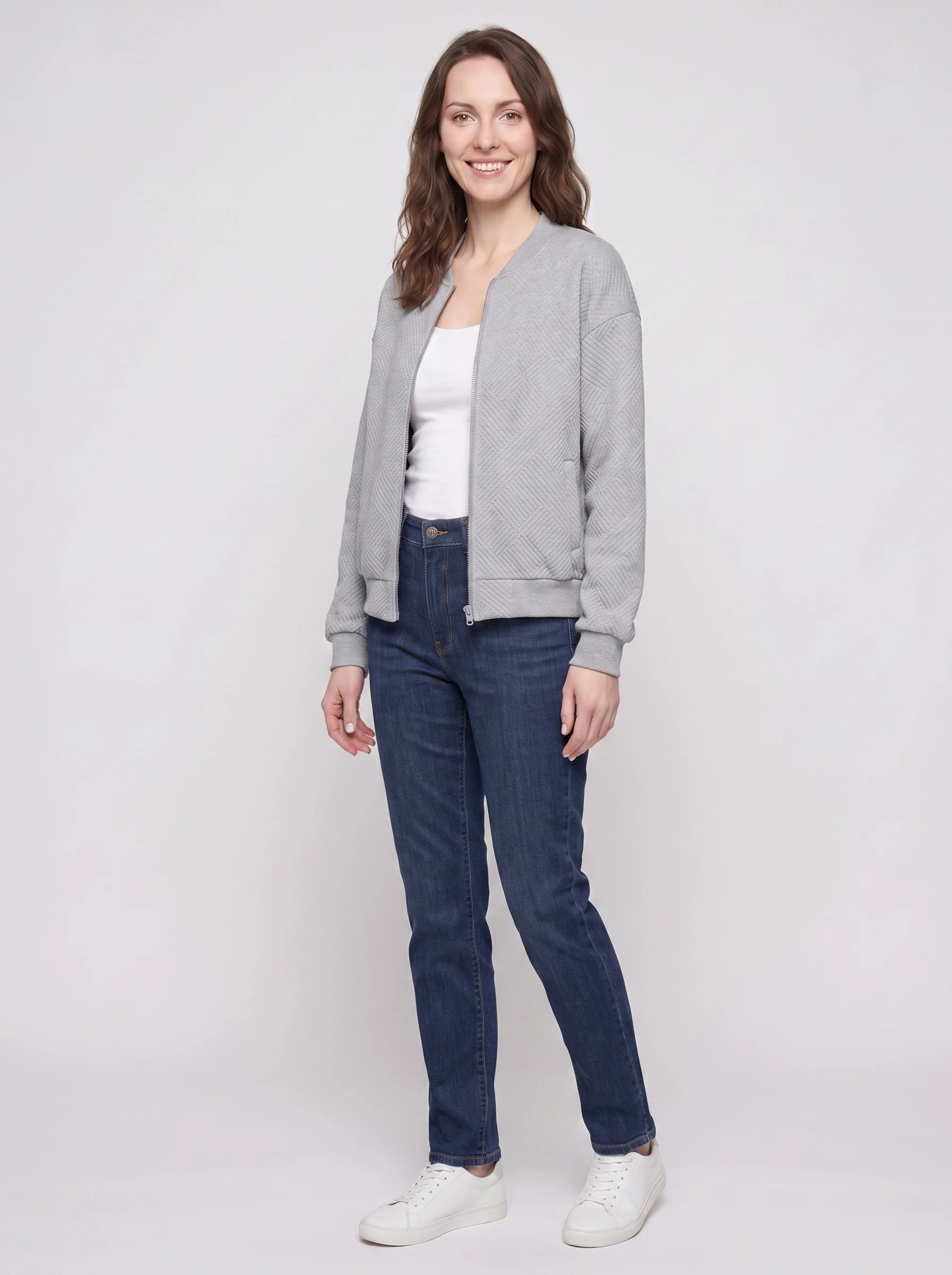 Bomber léger en jersey texturé gris chiné Rolande, vue de trois quarts en studio
