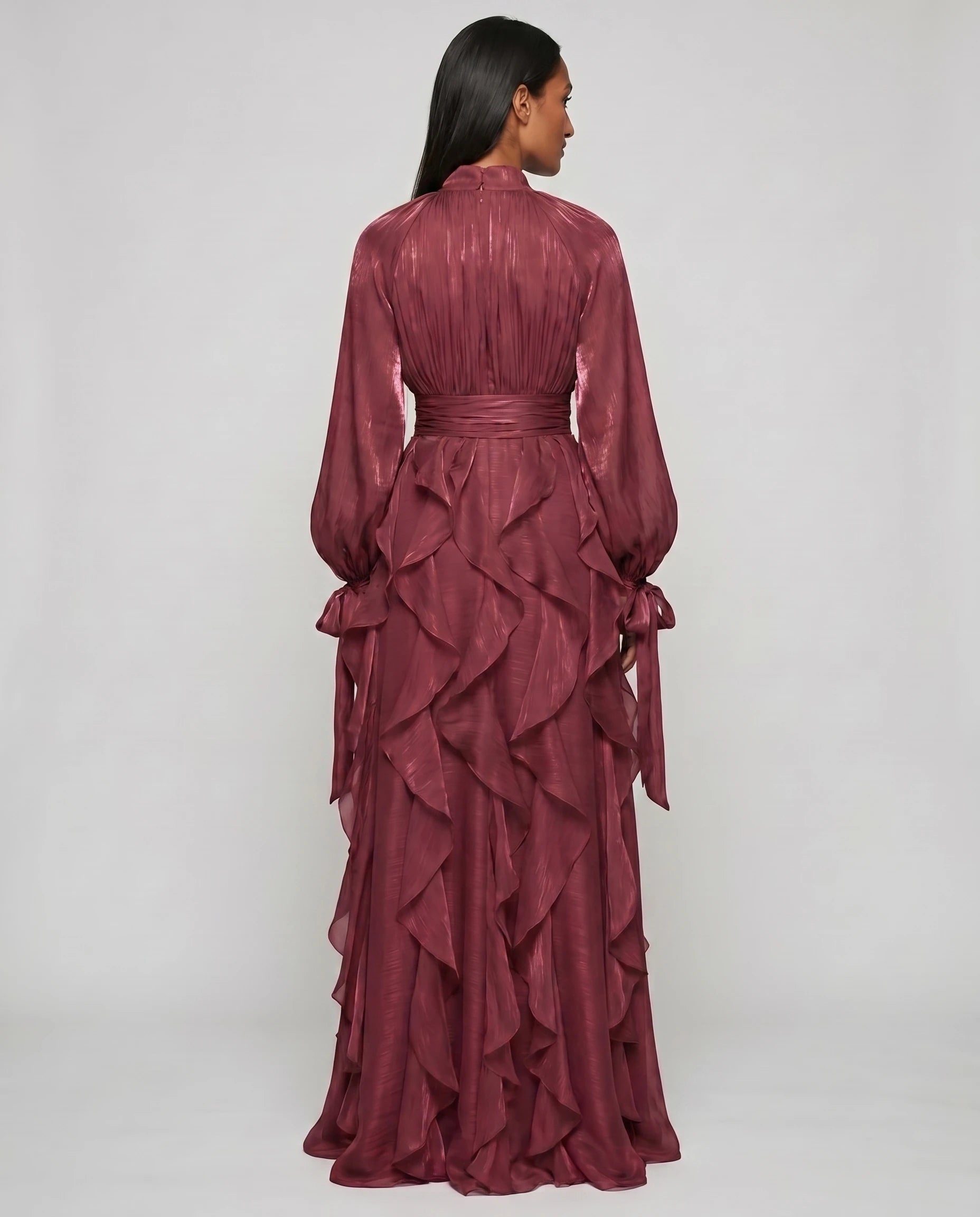 Robe de soiree longue a volants bordeaux studio dos