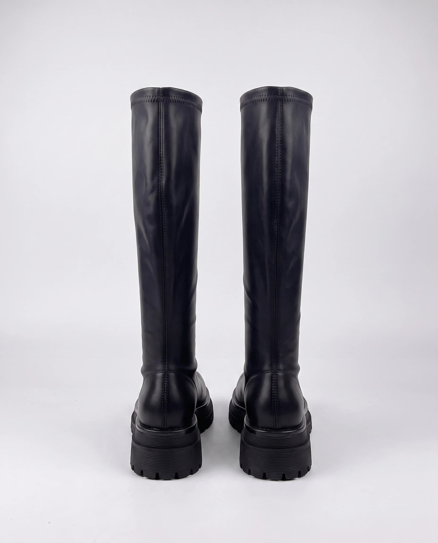 Bottes hautes cavalières en simili Baptistine — Noir, paire vue de dos en studio