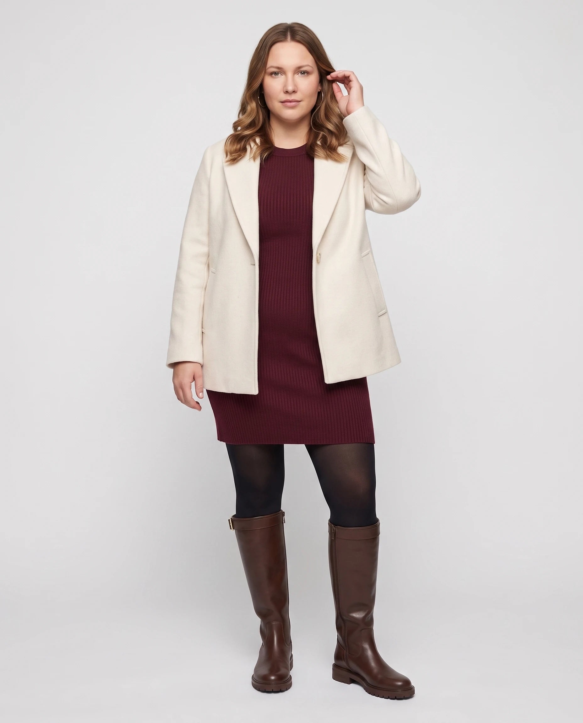 Bottes cavalieres a plateforme en simili Radegonde Marron Café — portées en pied