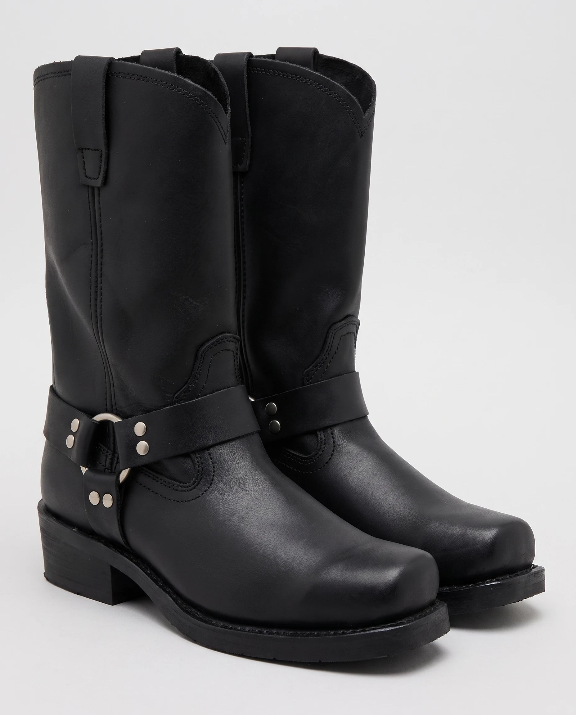 Bottes motardes mi-mollet effet cuir Irmine — Noir, paire vue de trois quarts studio