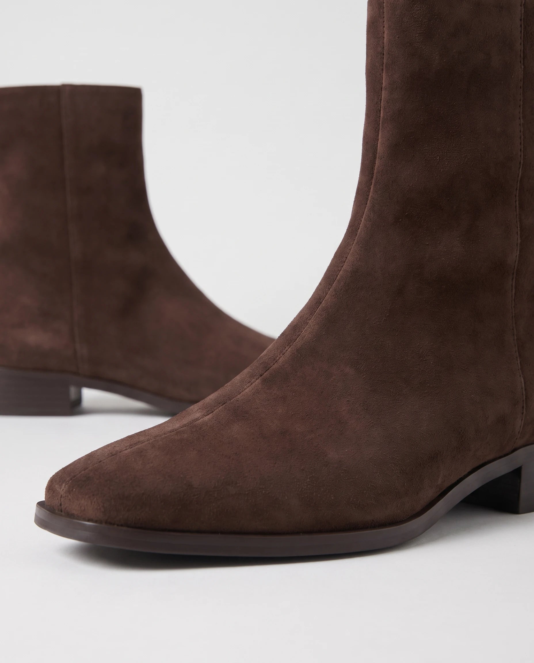 Bottines à bout carré en suédine Éponine — Chocolat, packshot vue complémentaire