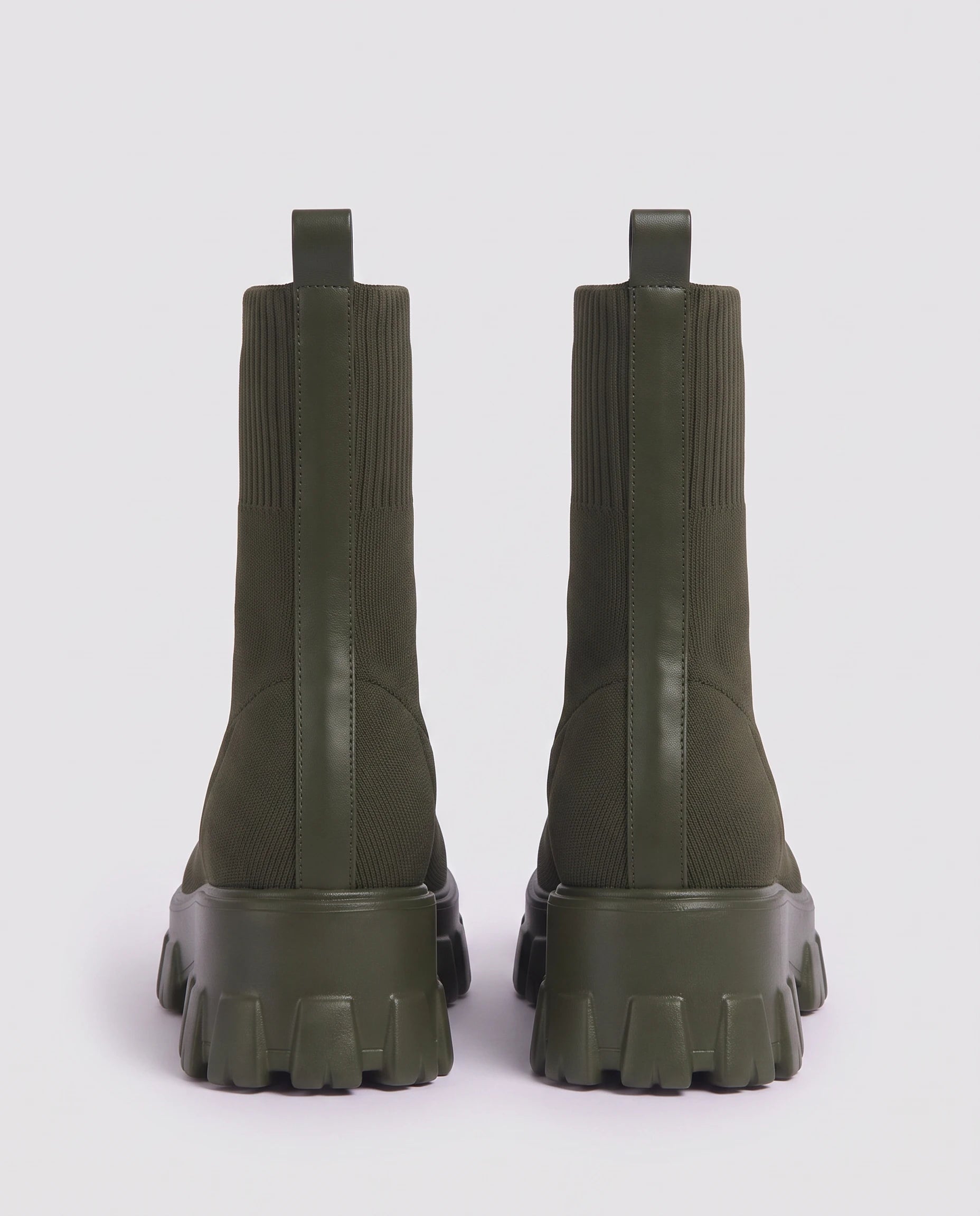 Bottines chaussettes à plateforme Antoinette — Kaki, paire vue de dos studio