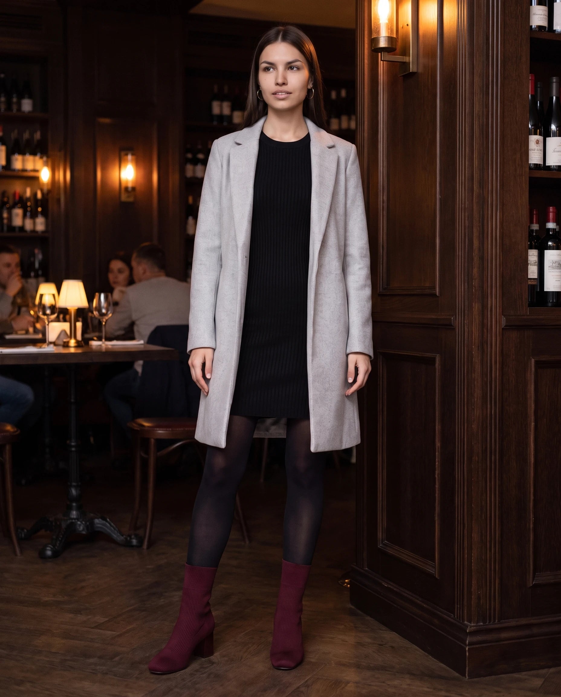 Bottines chaussettes en maille a talon haut Adelphine Bordeaux Profond — portées en situation