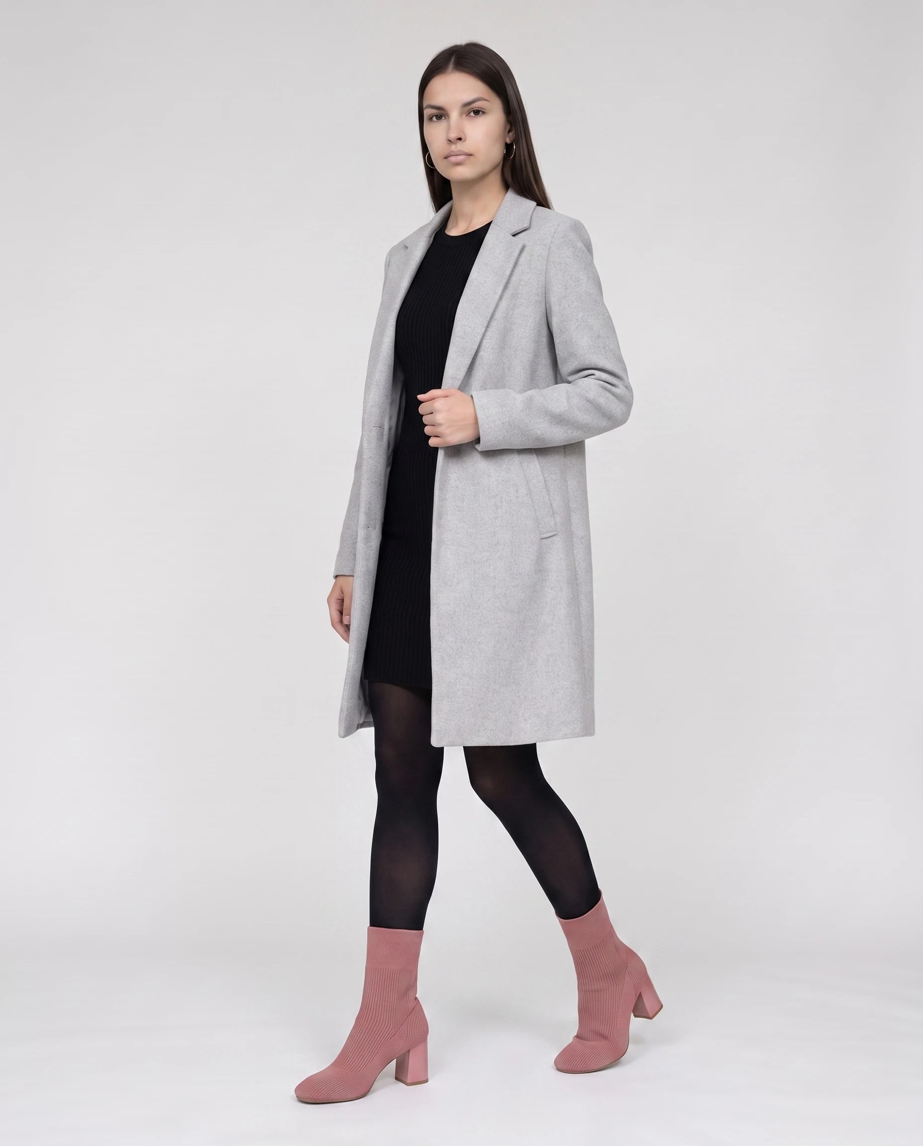 Bottines chaussettes en maille a talon haut Adelphine Vieux Rose — portées en pied