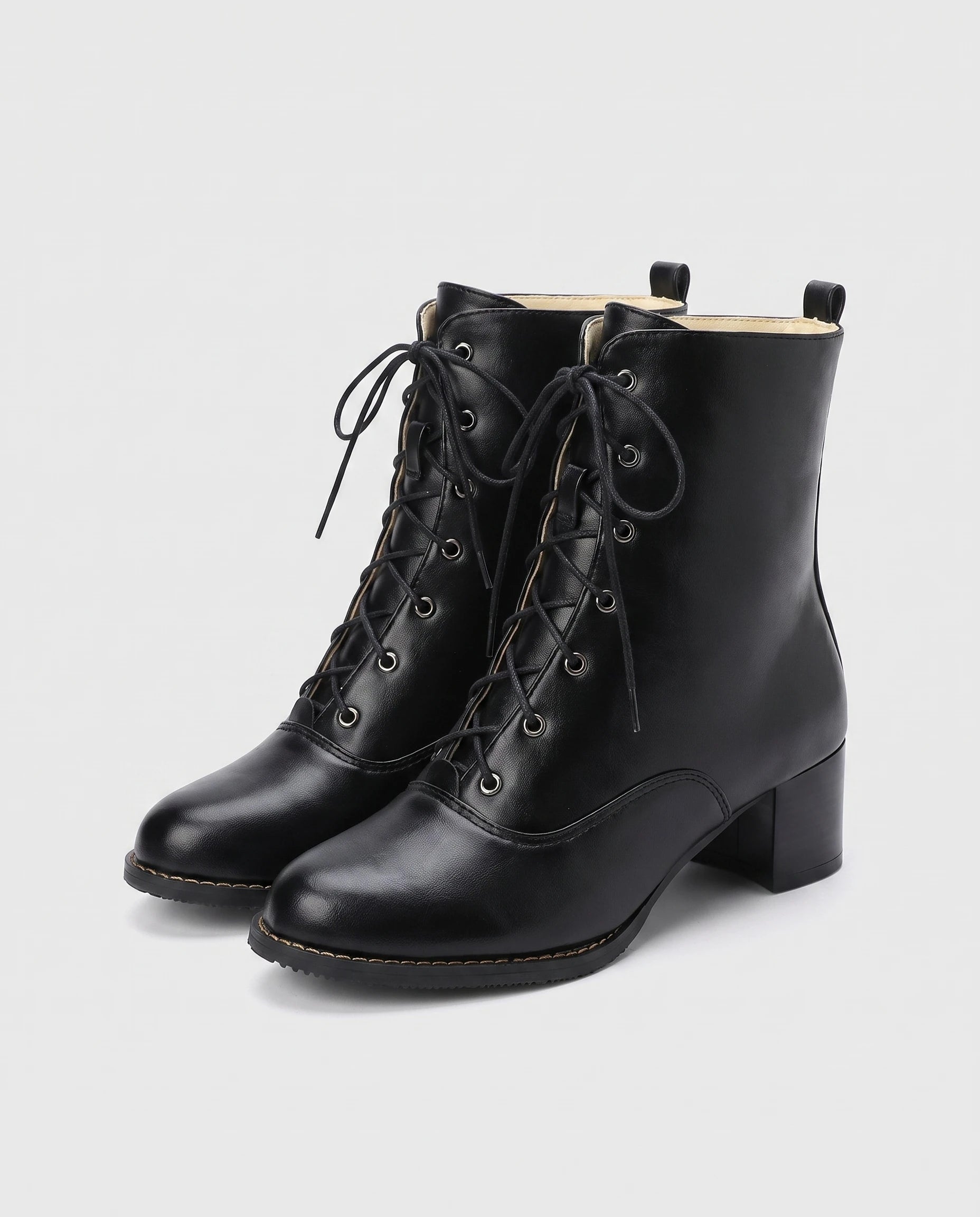 Bottines à lacets à talon effet cuir Alphonsine — Noir, paire vue de trois quarts studio
