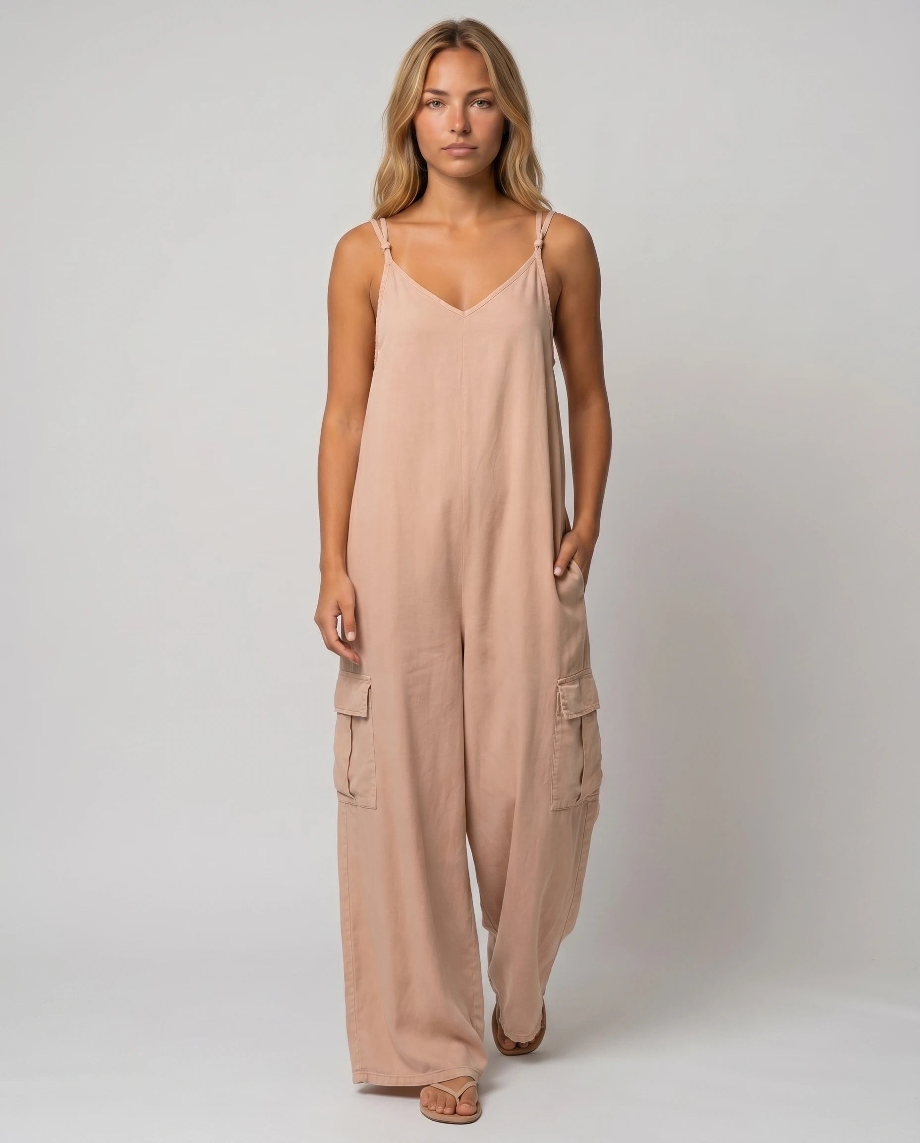 Combinaison ample jambe large a poches Colombe - Abricot - vue studio face