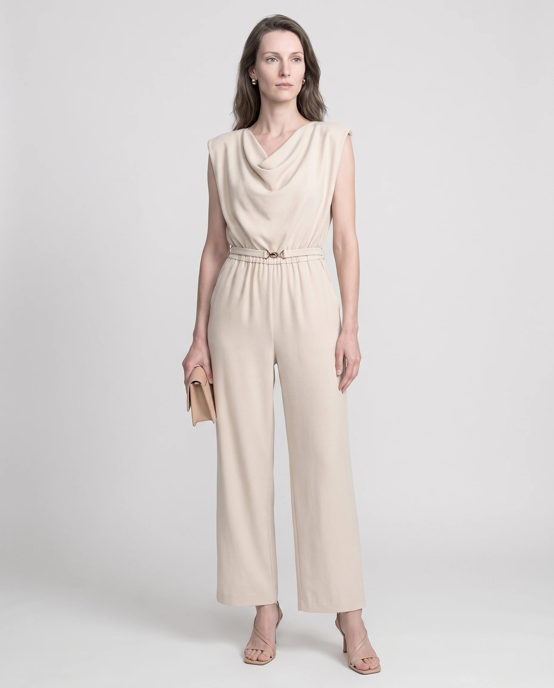 Combinaison drapée sans manches Sibylle, coloris Beige - studio face