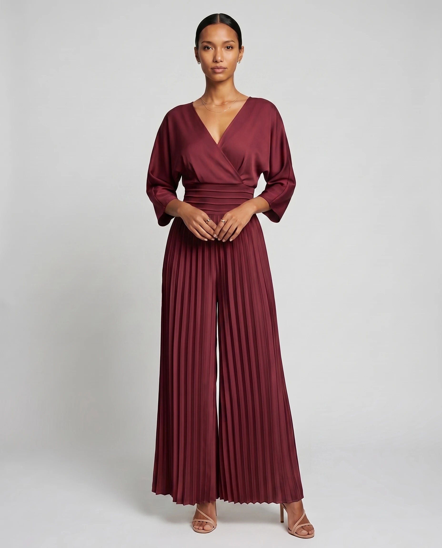 Combinaison habillee plissee Berenice Bordeaux - vue de face studio