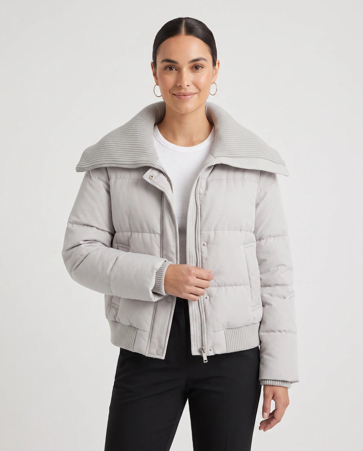 Doudoune courte à col tricot Nella en Gris, plan rapproché de face