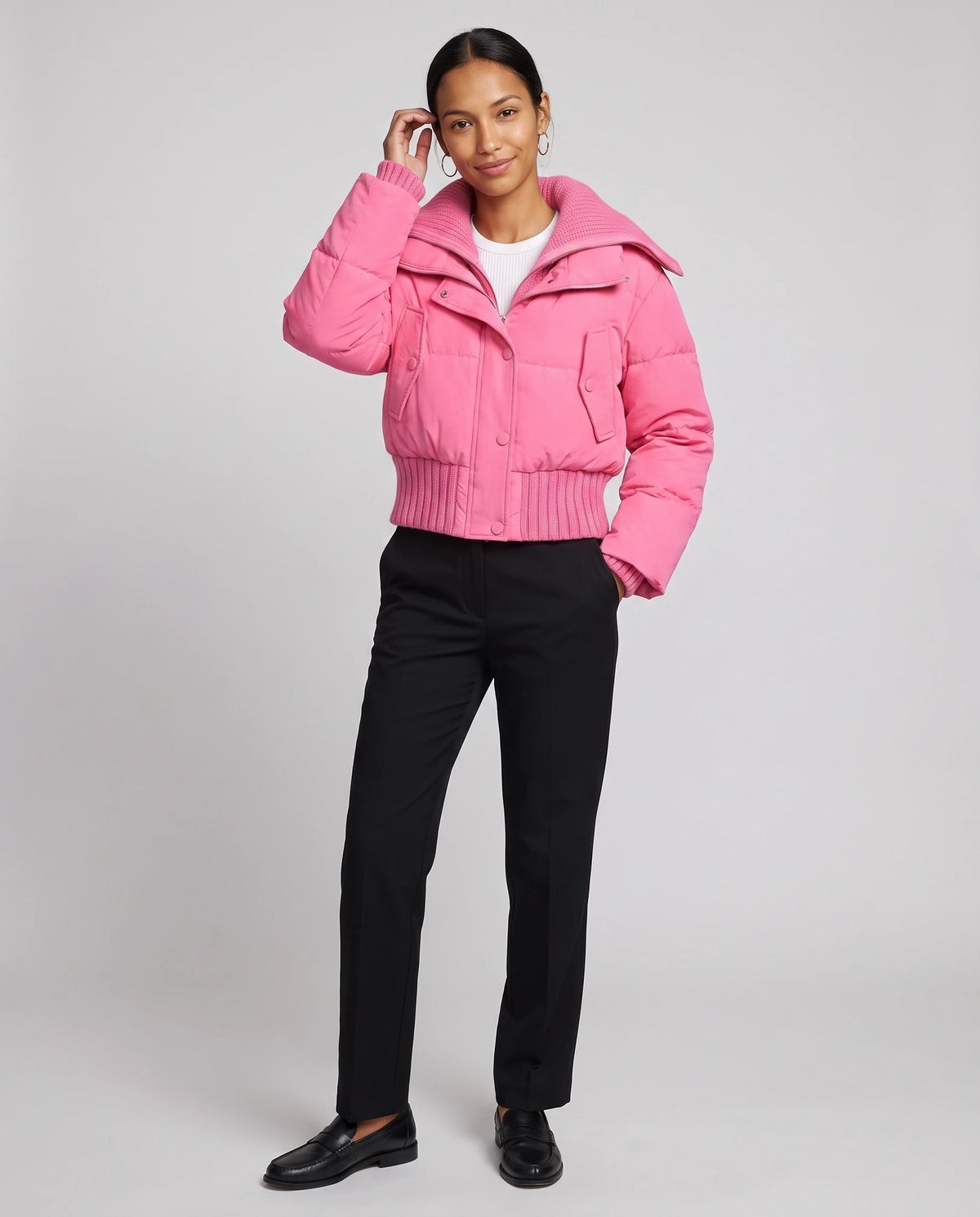 Doudoune courte à col tricot Nella en Rose Vif, vue de face en pied