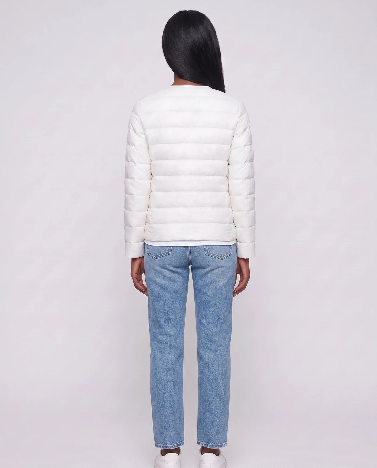 Leichte dünne Steppjacke mit Rundhals Sophie in Weiss, Rückansicht