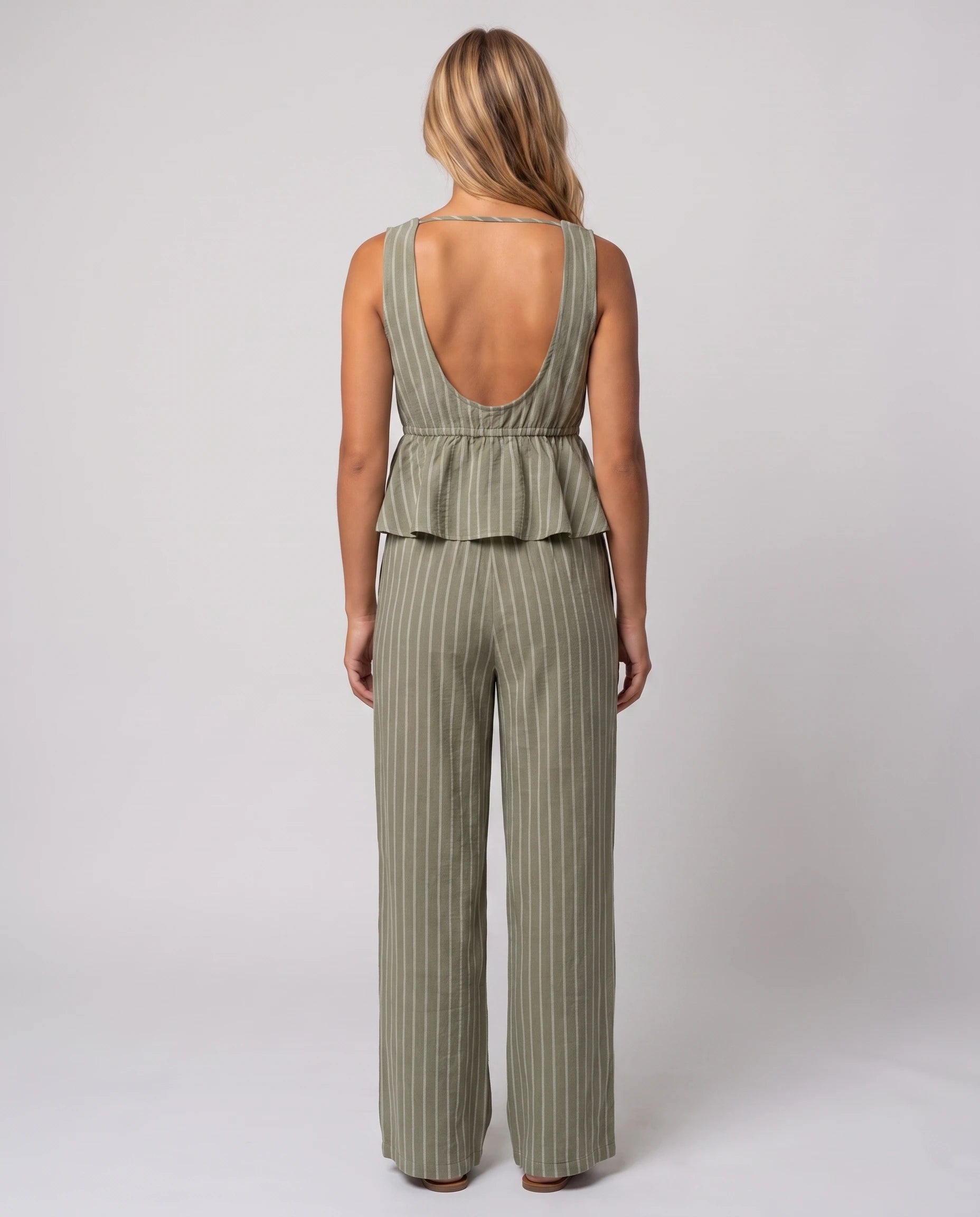 Ensemble gilet col V et pantalon large Mahaut Vert Olive, vue de dos