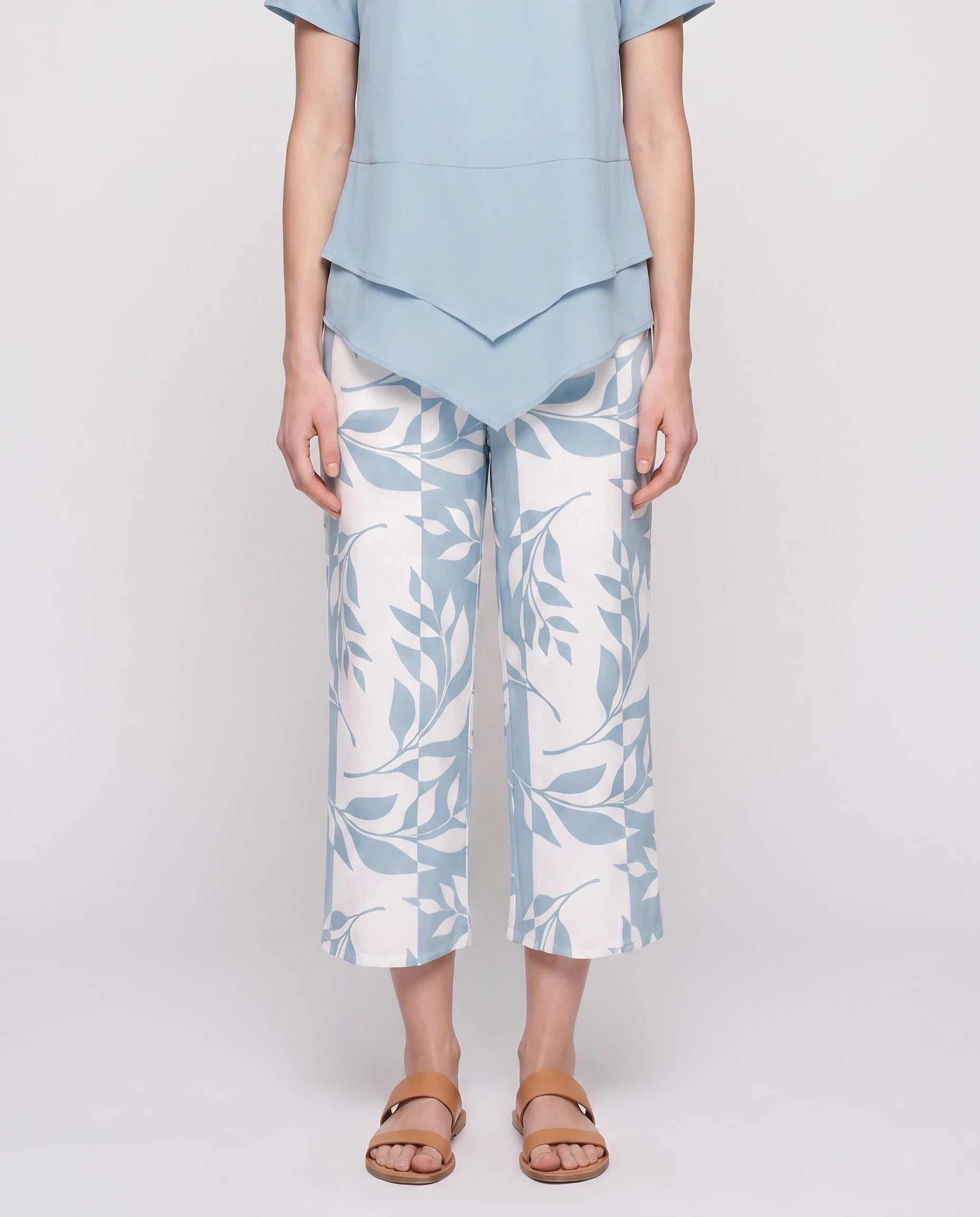 Ensemble tunique superposée et pantalon imprimé Quitterie — Bleu — détail ourlet superposé et imprimé
