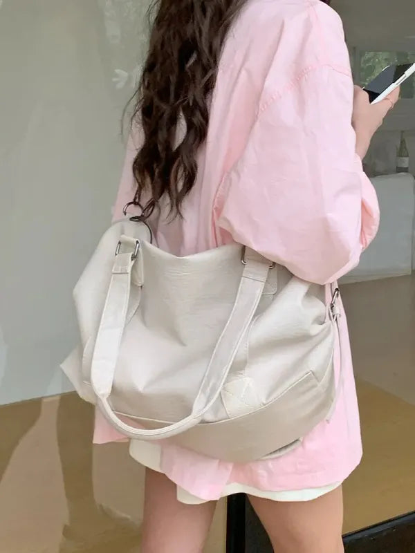 Grand sac à main bandoulière rétro de cours souple Louna