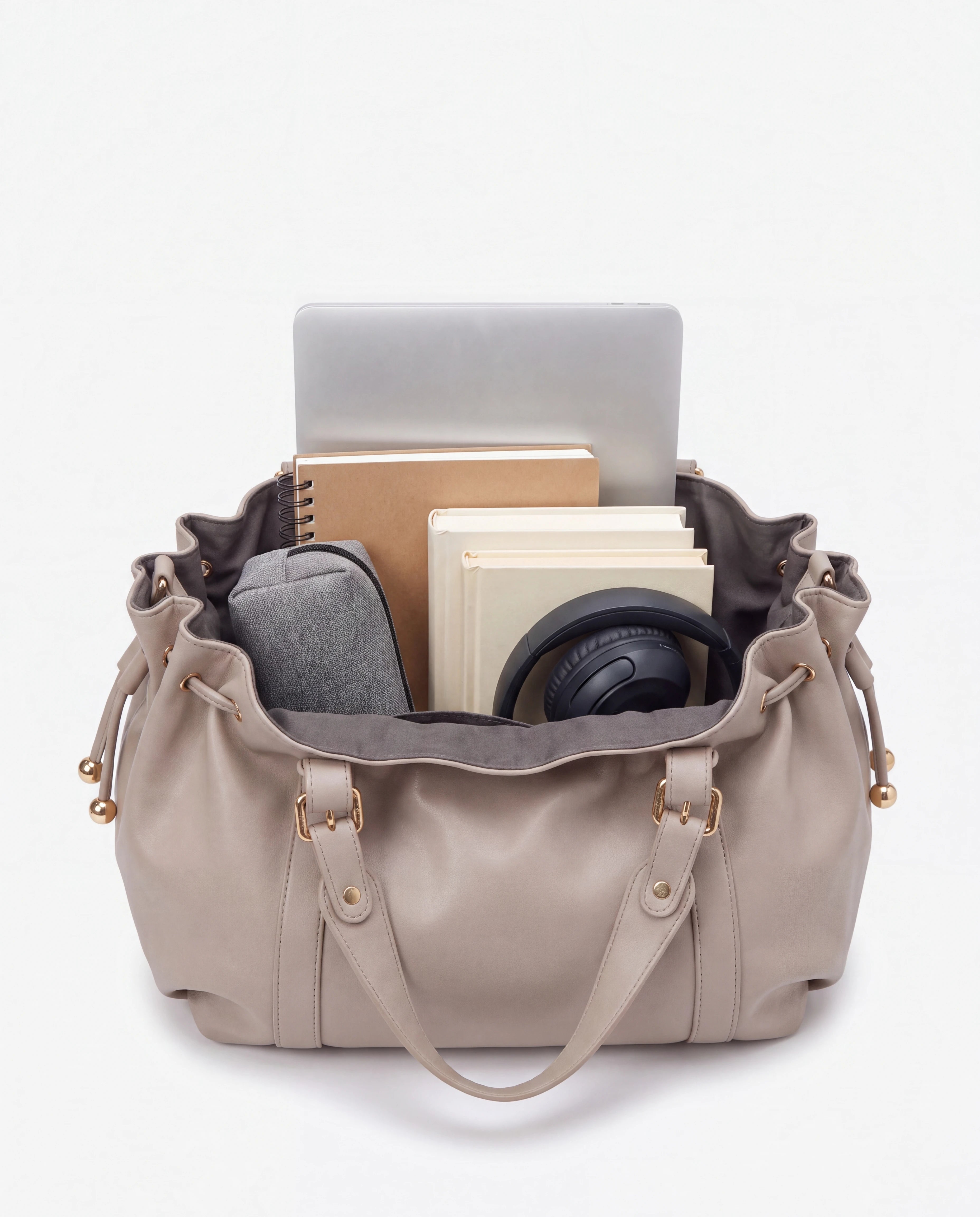 Grand sac à main de cours bowling souple Enora coloris Beige — intérieur avec ordinateur portable, cahiers et livres