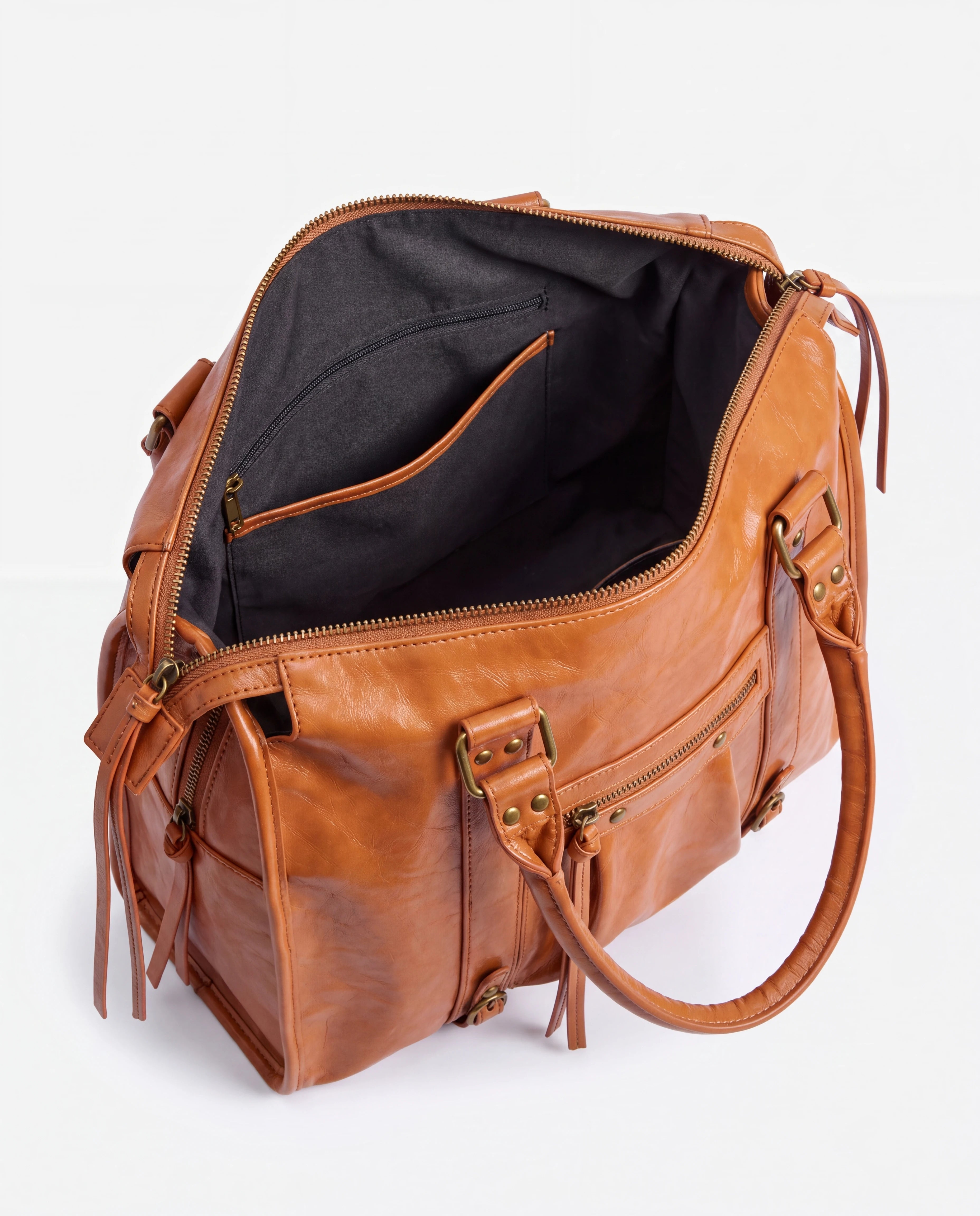 Grand sac à main de cours vintage à franges et bandoulière Laurine coloris Marron — intérieur vide, doublure et poche zippée