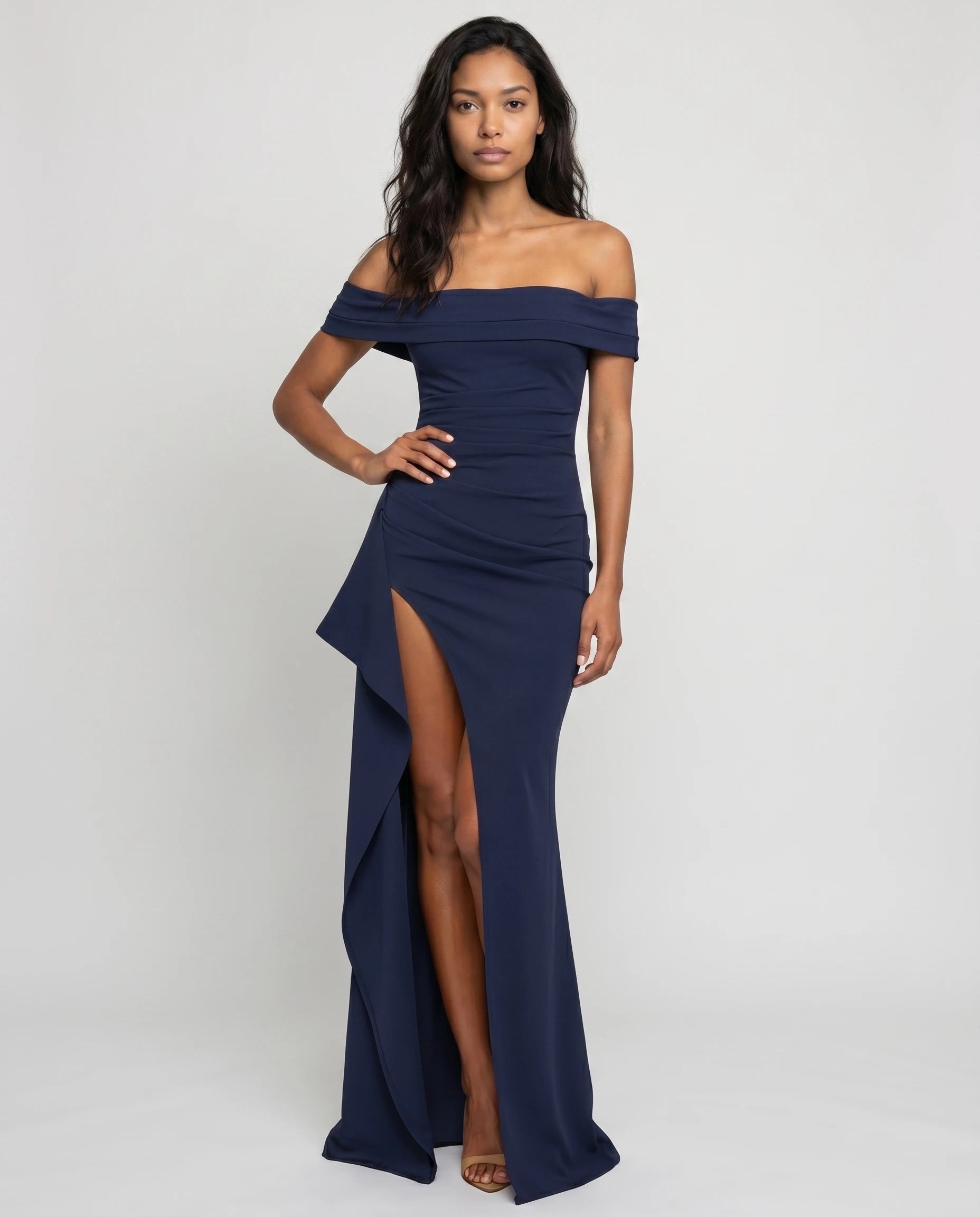 Robe longue noire bardot drapée — studio variation diane