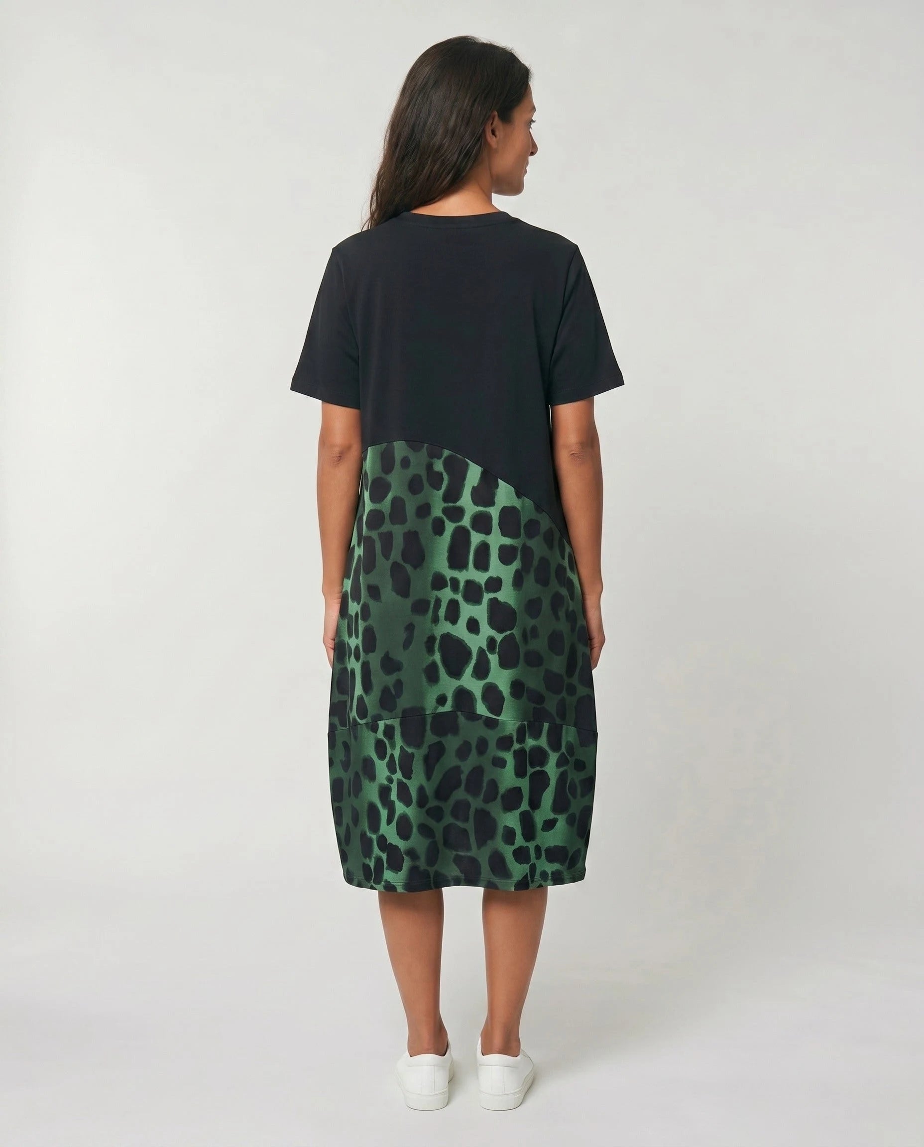Robe T-shirt midi imprime animal vert foret studio dos