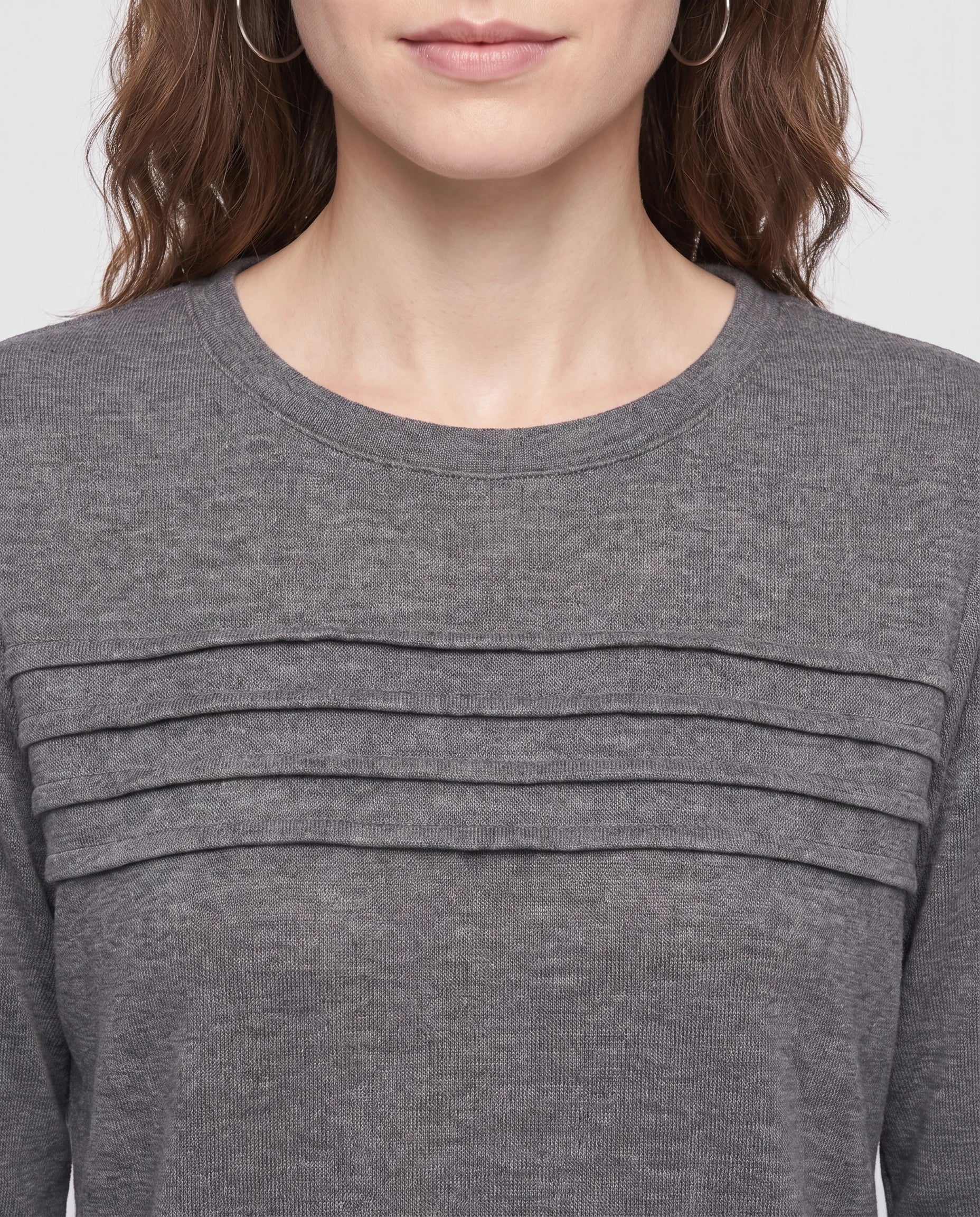 Ensemble haut col rond nervuré et pantalon large Maylis — Gris — détail col rond et nervures