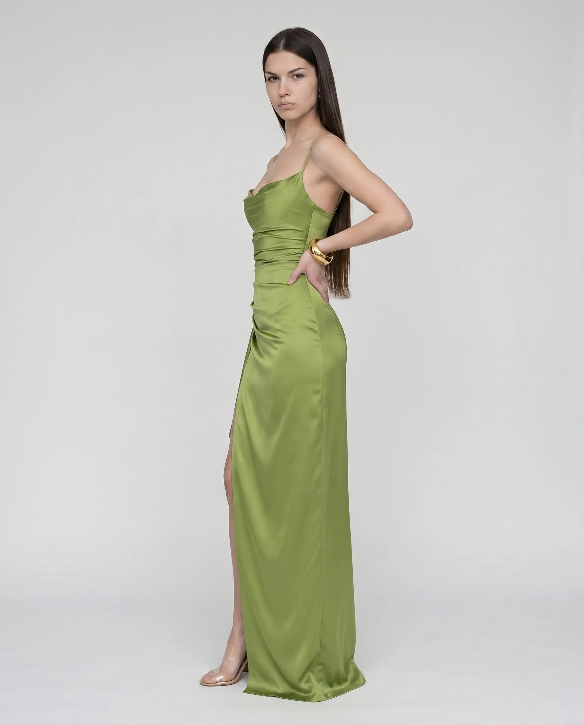 olive 03 3q angle Salome Zolena