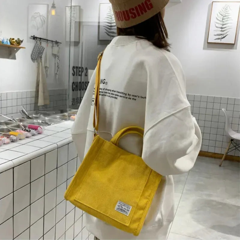 Petit sac à main bandoulière en velours côtelé Rose