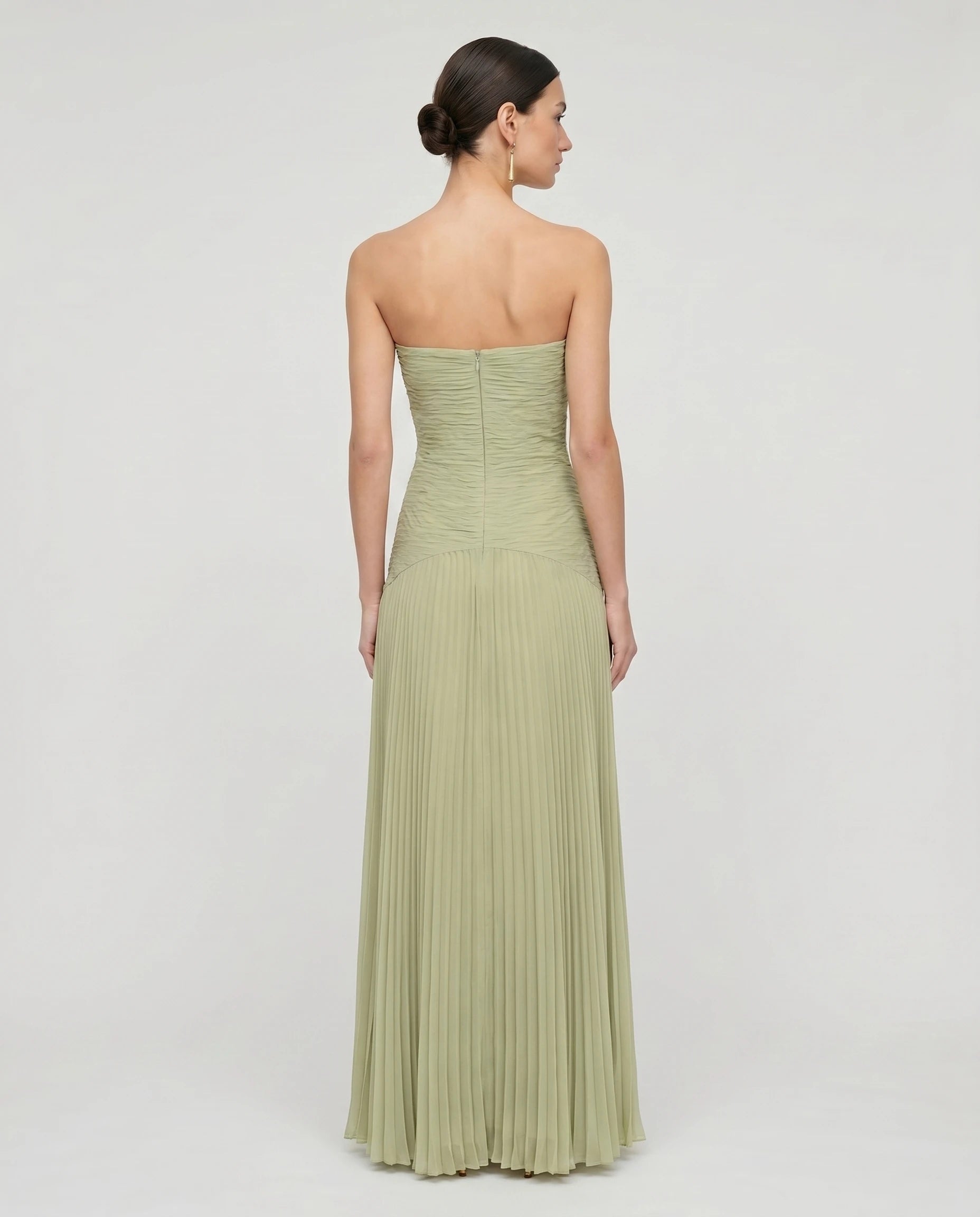 Robe longue bustier plissee Eloise - Vert Sauge - vue de dos studio