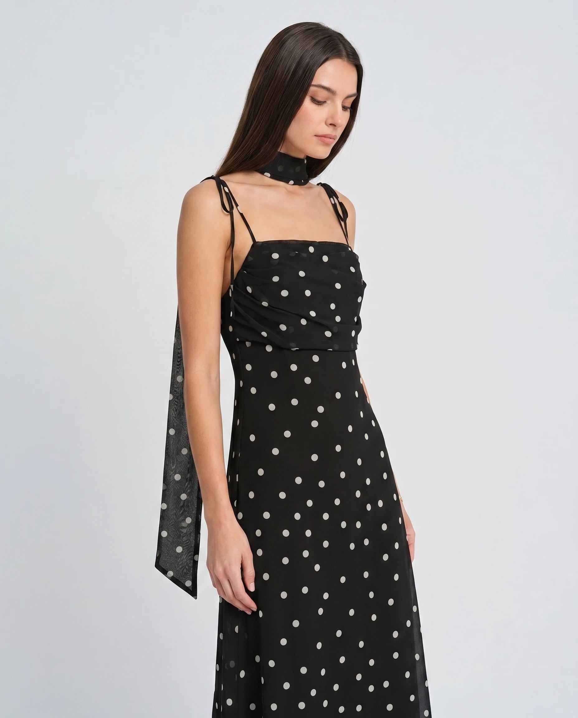 Robe longue noire a pois Leontine - chiffon vintage