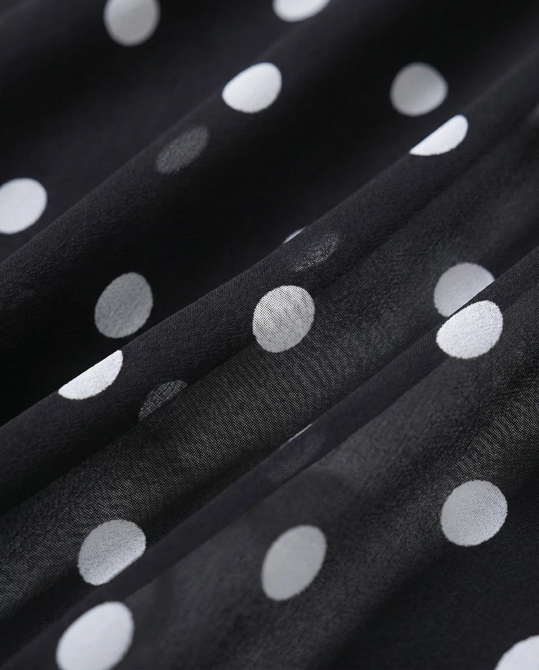 Robe longue noire a pois Leontine - chiffon vintage