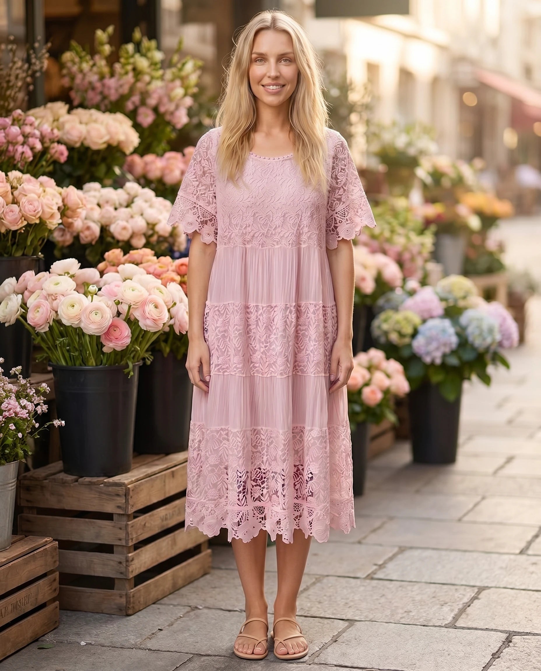 Robe midi en dentelle rose poudre lifestyle marche aux fleurs