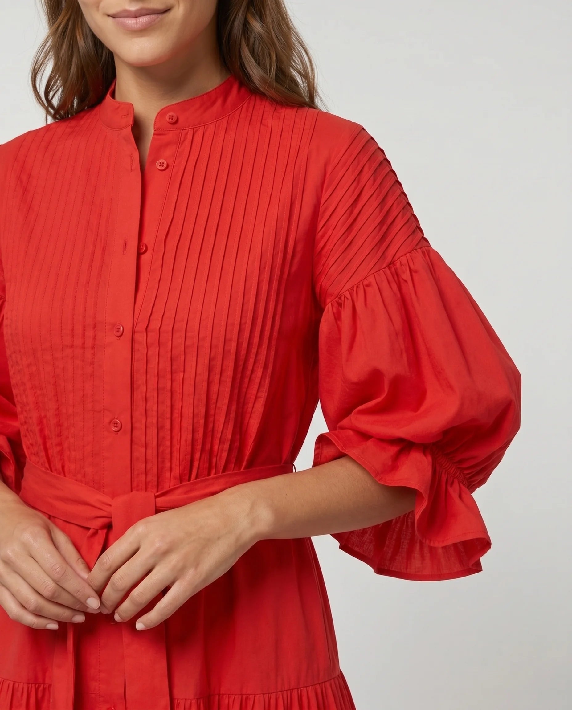 Detail bustier plisse robe rouge