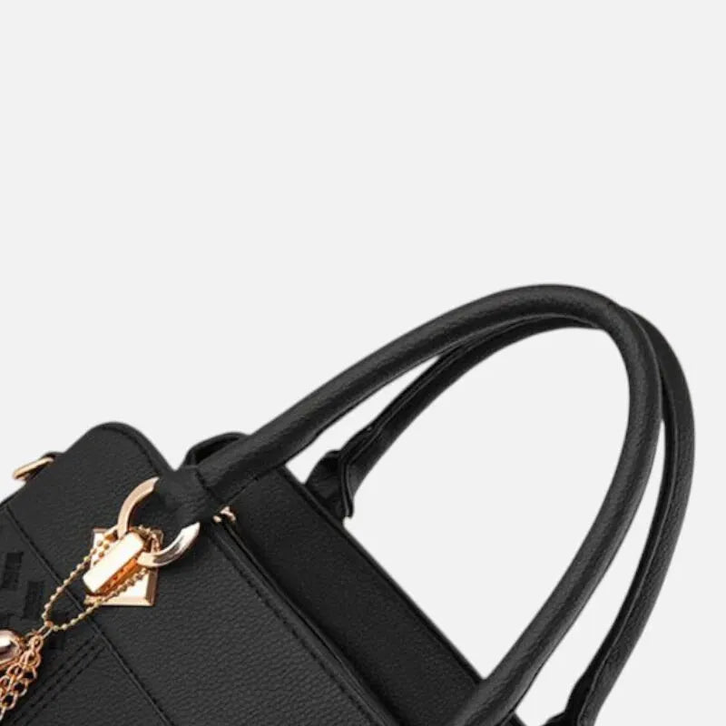Sac à main bandoulière avec son charms doré assortie Morgane