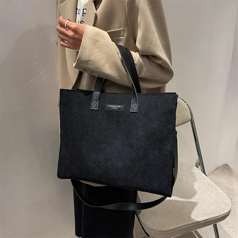 Sac à main cabas bandoulière en velours côtelé Amandine