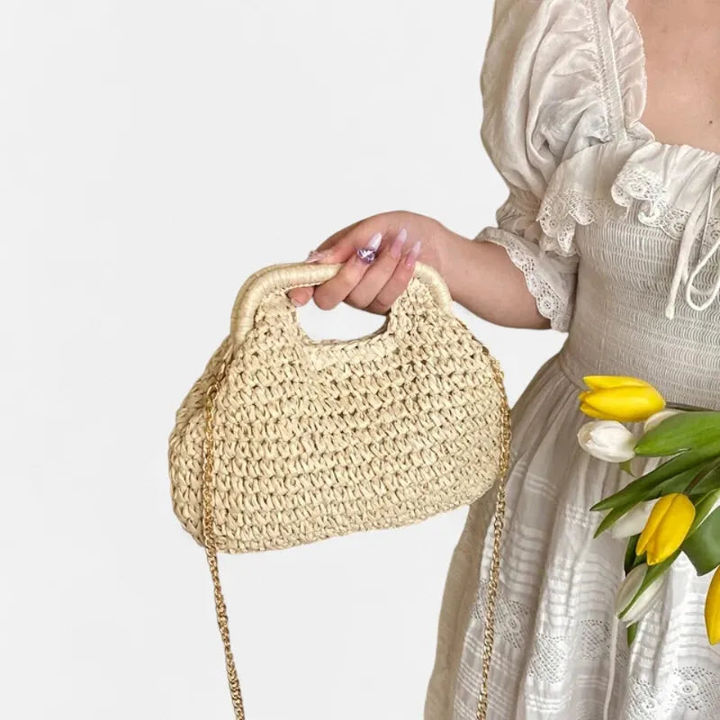Sac à main en paille avec bandoulière en chaîne dorée Iris