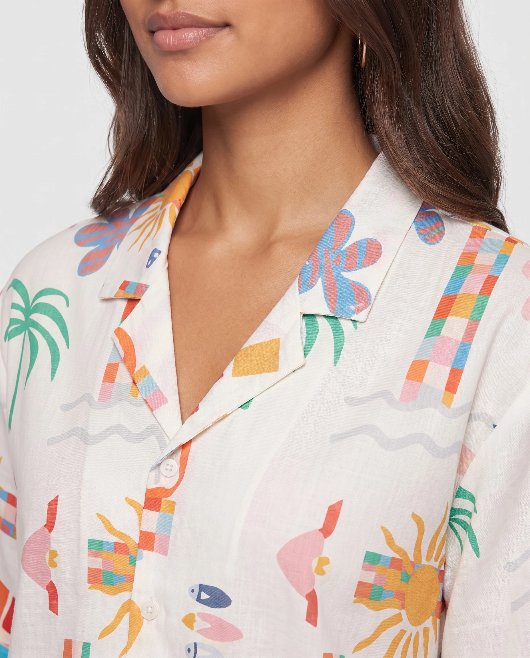 Ensemble chemise et short imprimé vacances — Solenne — Multicolore — detail du tissu et de l imprime